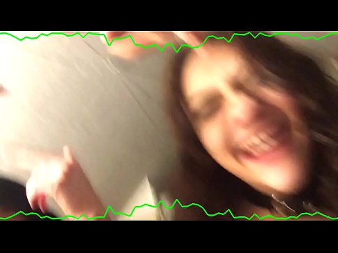 ❤️ Dwie seksowne brunetki emocjonalne majteczki zostają draniami dziwna suczka Porno fb at us