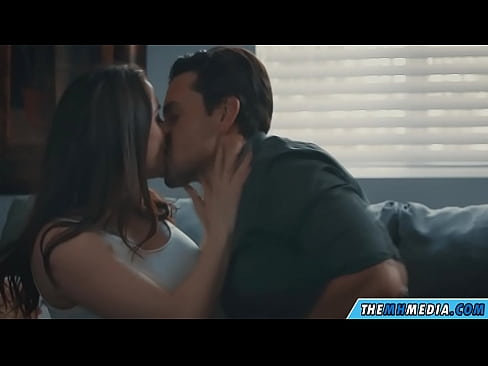 ❤️ Romantyczny seks z dobrą biuściastą mamusią Porno fb at us